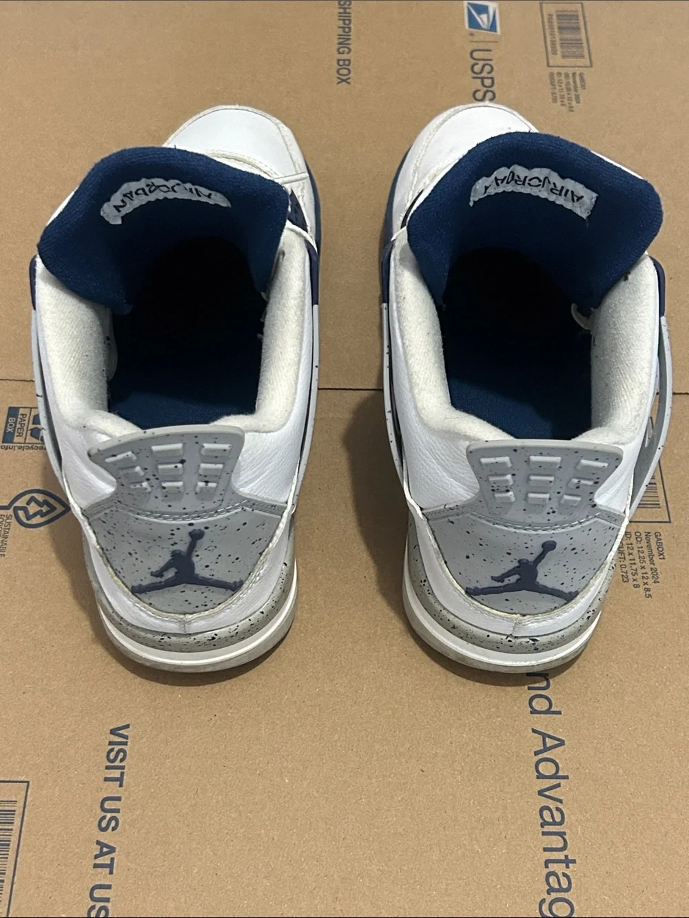 Jordan 4 Midnight Navy